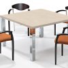 Mesa de reuniones cubo