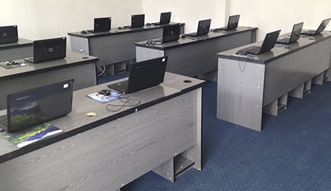 Escritorio ejecutivo para ordenador