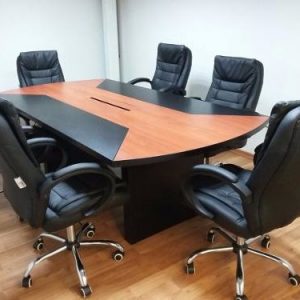Mesa de reuniones para 6 sillas