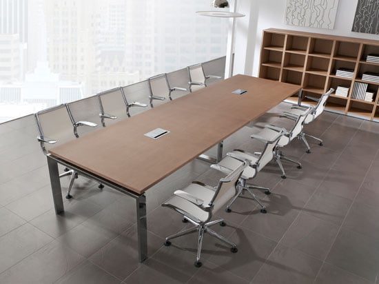 mesa directorio en acero